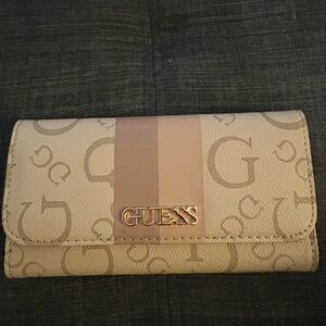 GUESS Tan Logo Clutch Wallet